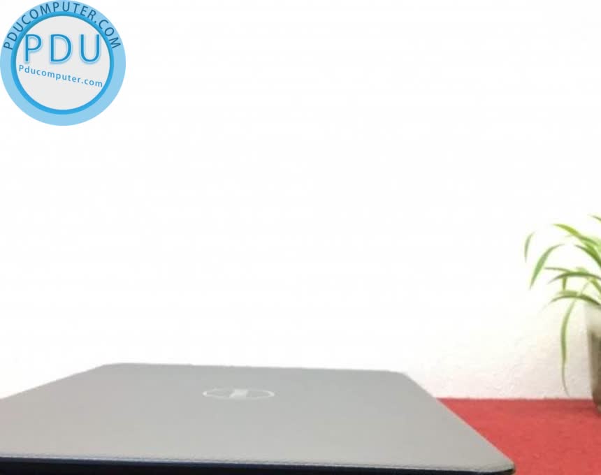 Dell Inspiron 3521| i3-3217U | RAM 4 GB |HDD 500GB | 15.6” HD | VGA Intel HD graphics 4000