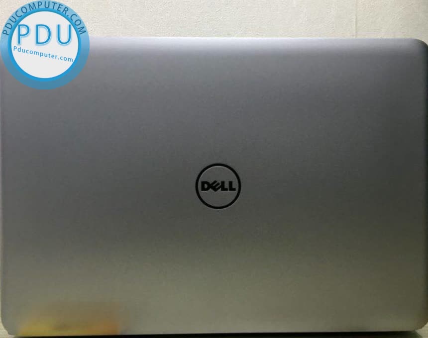 Dell Inspiron 7548 | i5 5200U | RAM 6GB |HDD 500GB | 15.6” HD | VGA AMD R7 M270 (4GB)