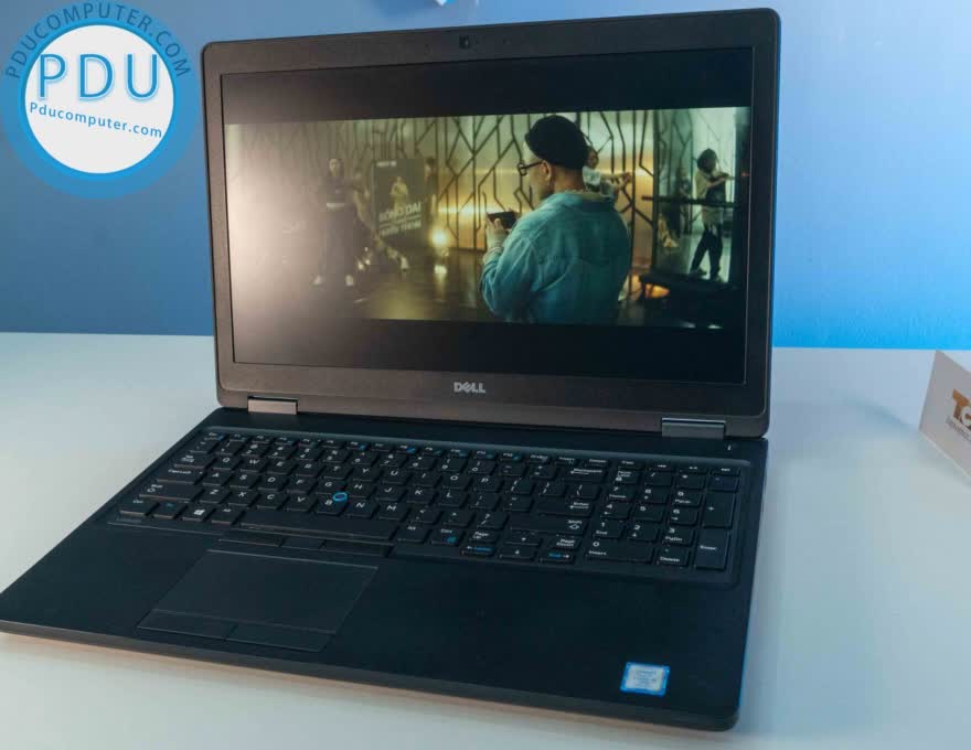 Dell Latitude E5580| i5-7300HQ | Ram 8GB| SSD 256GB| Card on| 15.6 inch Full HD