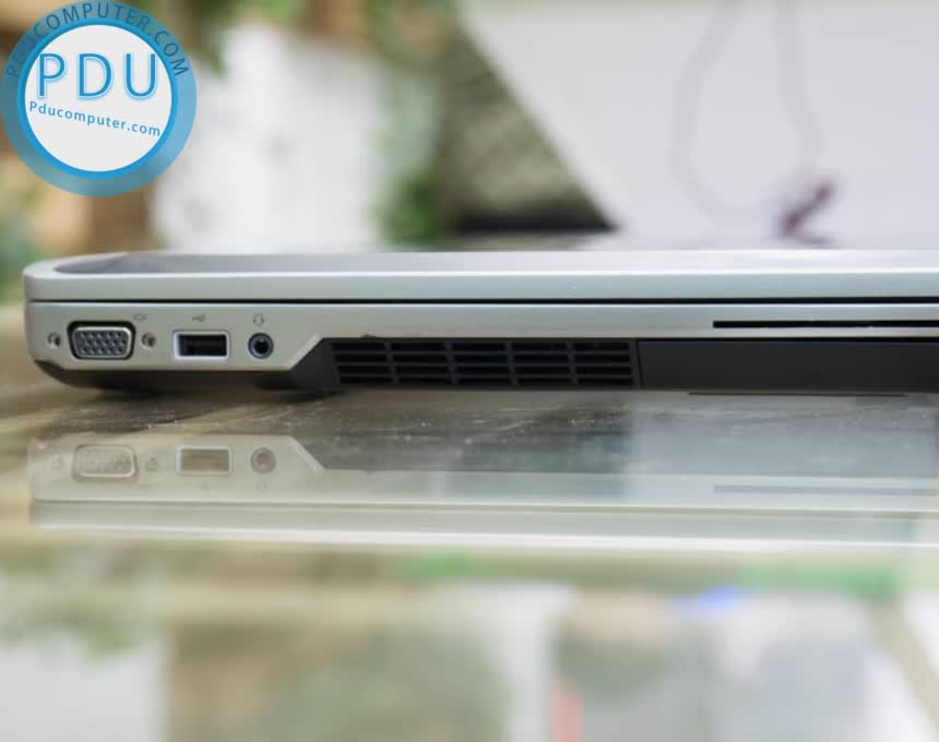 Dell Latitude E6520 i7 2620M | RAM 4 GB | HDD 320G | 15.6” HD | Card on