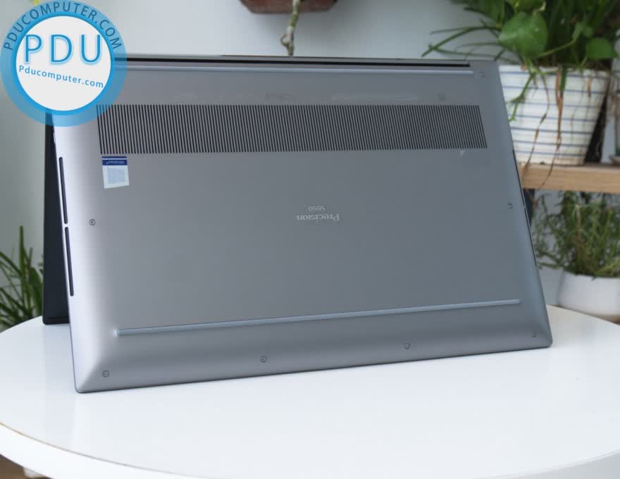 DELL Precision 5550 (2020) Core i5- 10400H- 8GB- SSD 256GB- Nvidia Quadro T1000 15.6″ FHD+