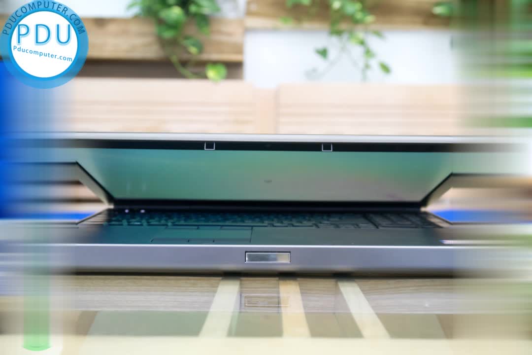 Dell Precision M4700 Mobile Workstation i7 3820QM/3840QM | RAM 8 GB | SSD 256GB | 15.6″ Full HD | VGA K2000M