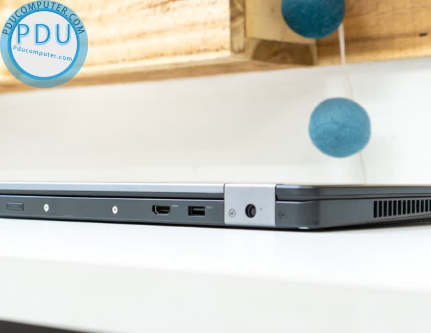 Laptop Cũ Dell latitude E5570| i7*6820HQ| RAM 8G| Ổ SSD 256G| AMD Radeon R7 M370| MÀN 15.6 FULL HD