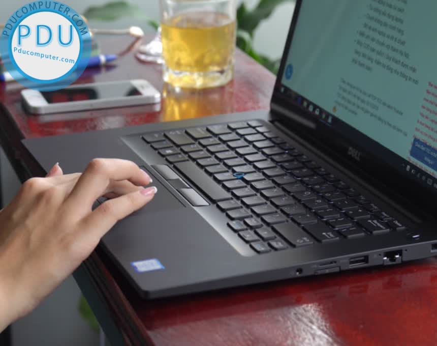 Laptop Cũ Dell Latitude e7480/ i7*6600U/ RAM 8G/ Ổ SSD 256GB/ MÀN 14.0 Full HD/ Card On