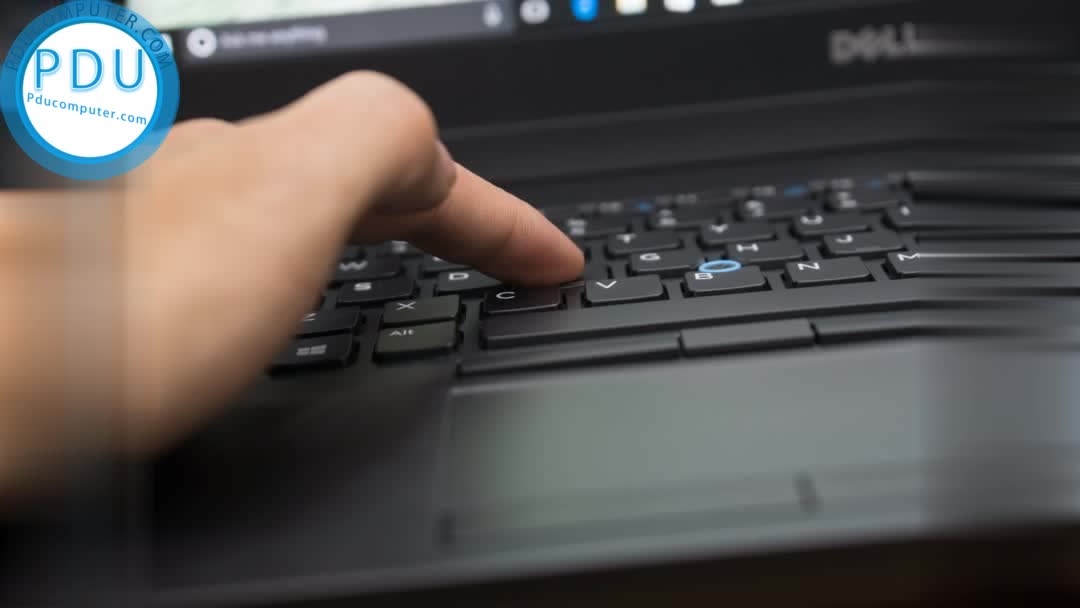 Laptop cũ Dell Precision 3510 i7-6820HQ | 8GB | SSD 256GB| AMD FirePro W5130M (2GB) | 15.6″ Full HD