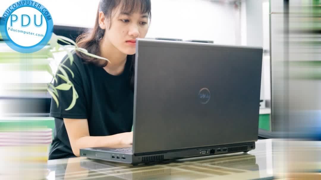 Laptop Cũ Dell Precision M6800 Mobile Workstation i7 4800MQ | RAM 8 GB | SSD 128G + HDD 500 G | 17.3″ Full HD | VGA K3100-DDR5