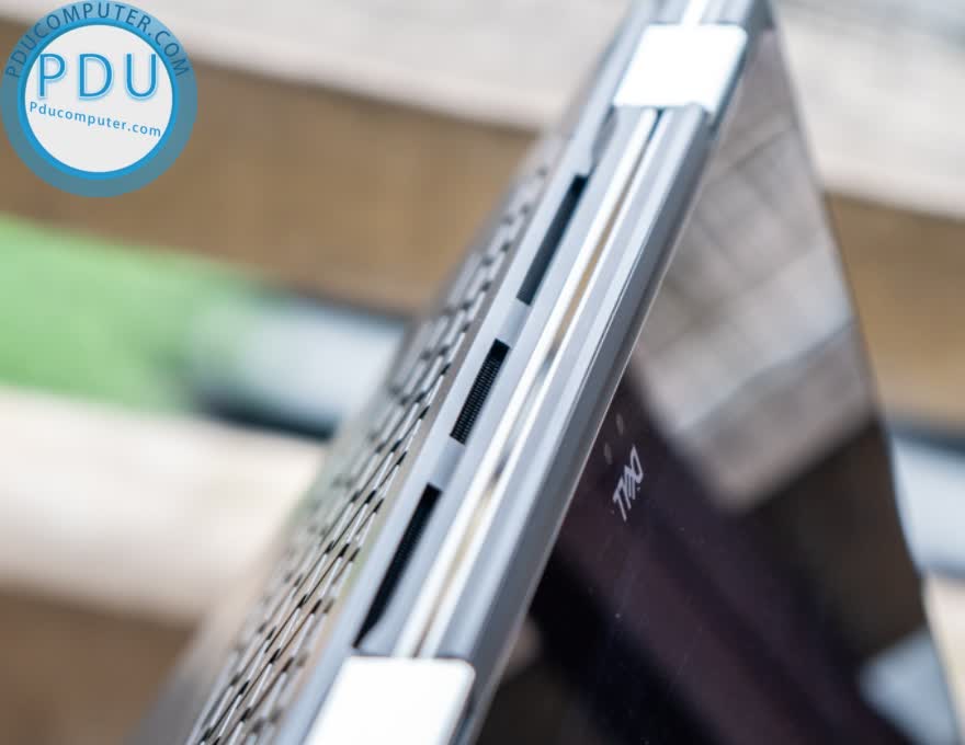 Laptop Cũ Dell XPS 15 9575 i7- 8705G| Ram 8GB| SSD 256GB| FHD IPS Touch