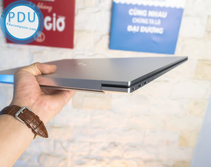 [ LIKE NEW ] Dell XPS 9700 (2020) 10th 17.3 inch Windown 10 Core i7 10750H / RAM 16GB / SSD 512GB / GTX 1650 Ti / FHD