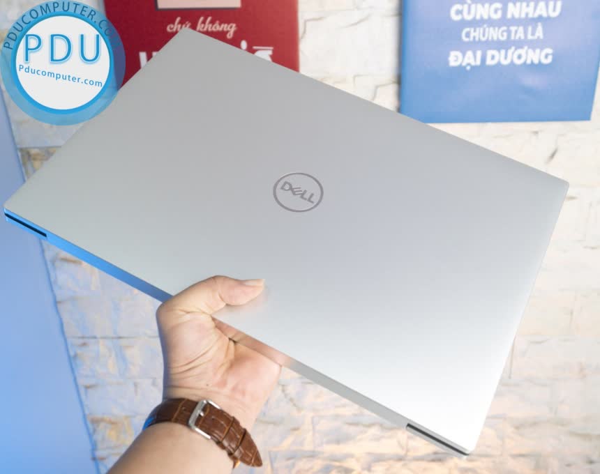 [ LIKE NEW ] Dell XPS 9700 (2020) 10th 17.3 inch Windown 10 Core i7 10750H / RAM 16GB / SSD 512GB / GTX 1650 Ti / FHD