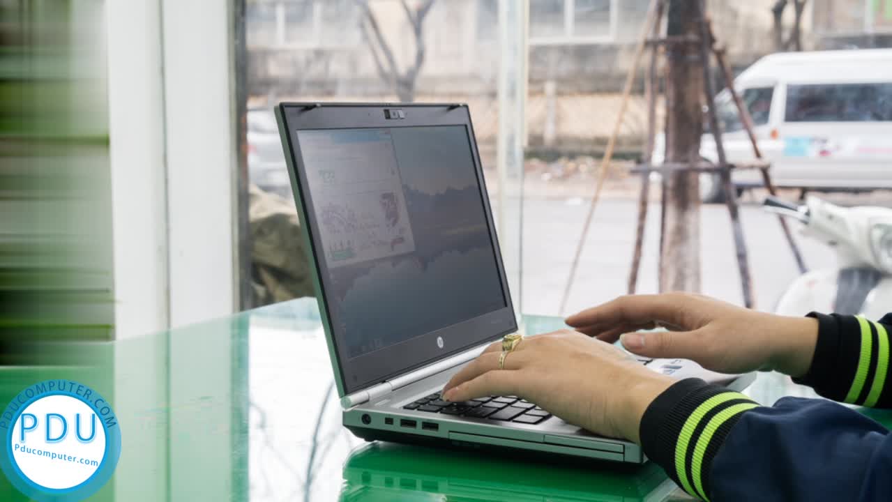 Hp Elitebook 8460p i5 2520M | RAM 4 GB | HDD 250G | 14.0” HD | Card on