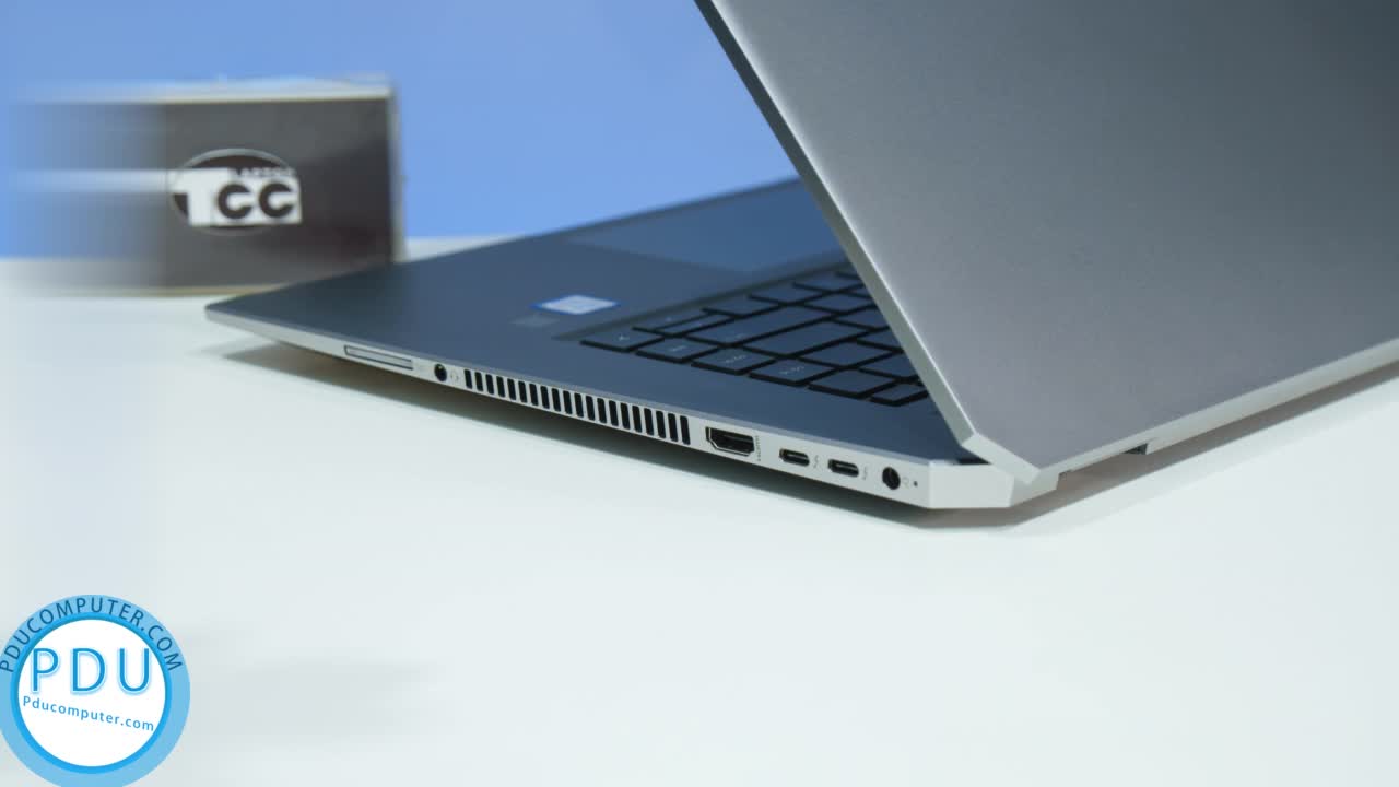 HP ZBook Studio G5 / i7-8750H / RAM 16GB / SSD 512GB / 15.6 FHD IPS / P1000