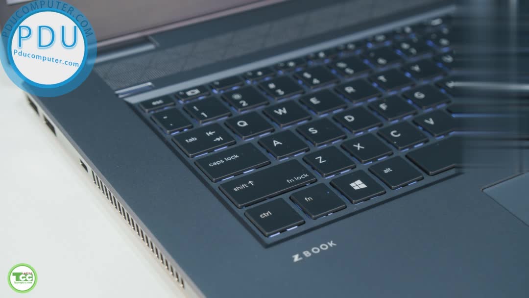 HP ZBook Studio G5 / i7-8750H / RAM 16GB / SSD 512GB / 15.6 FHD IPS / P1000