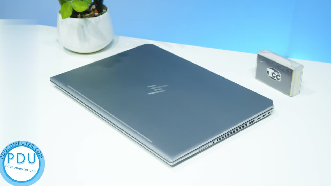 HP ZBook Studio G5 / i7-8750H / RAM 16GB / SSD 512GB / 15.6 FHD IPS / P1000