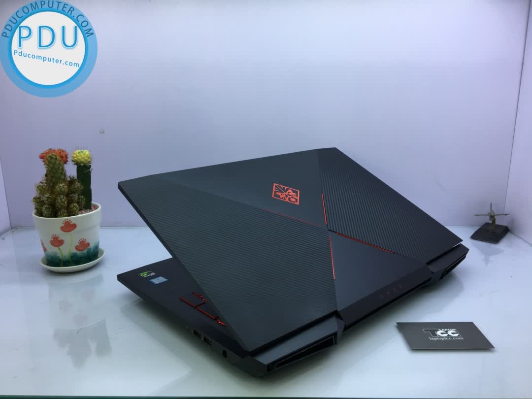 Laptop Cũ GAMING HP OMEN 17 2017 CORE I7 7700HQ/ RAM 16G/ SSD 128+HDD 1T/ GTX 1070 8G/ MÀN 17.3 FULL HD IPS