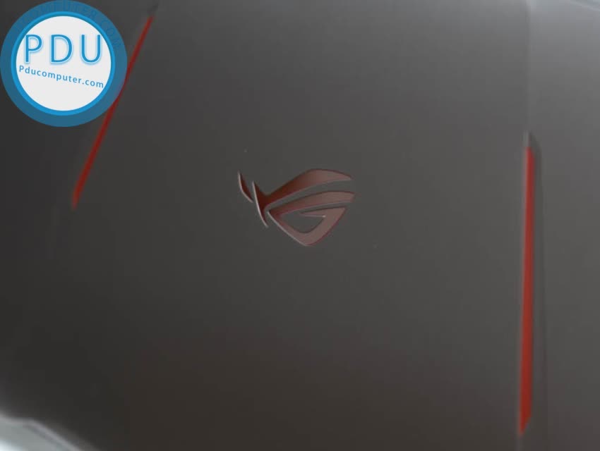 Asus ROG GL702VSK i7-7700HQ| Ram 16GB| HDD 1TB| FHD| GTX 1070 (8GB)