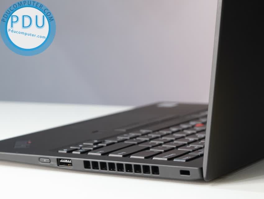 [Full Box] Lenovo ThinkPad X1 Carbon Gen 8 /Core i5* 10210u / RAM 16GB / SSD 512GB /14 inch FHD