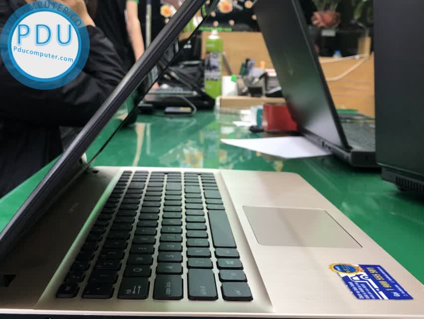 Laptop Cũ ASUS X5414U Core I5*7200U/ RAM 4GB/HDD 1T/ 15.6 HD/ Nvidia GT920M