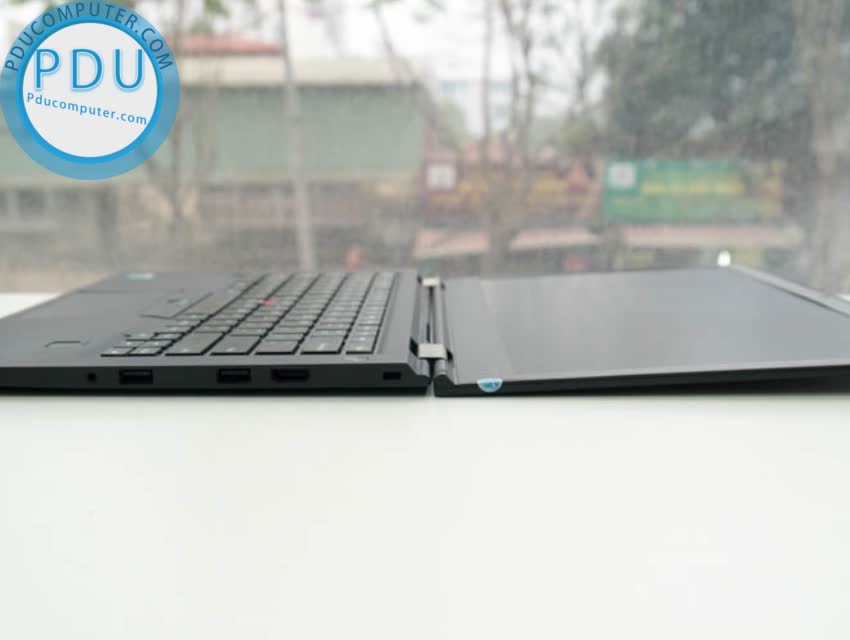 Laptop Cũ Lenovo Thinkpad X1 Carbon Gen 3 i7 5600U | RAM 8GB | SSD 256 GB | 14” Full HD | Card on