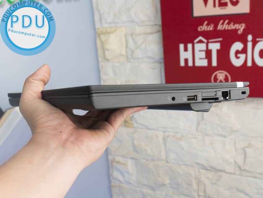 Laptop cũ lenovo-thinkpad-x270-core i5*7200u- 8gb- ssd 256-gb-12.5″ HD