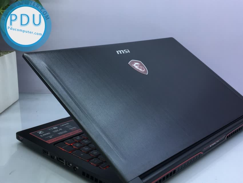 Laptop Cũ MSI GS63 7RF Stealth Pro Core i7-7700HQ, RAM 16GB, SSD 128+HDD 1TB, NVIDIA GeForce GTX 1060 (6GB), 15.6 inch Full HD