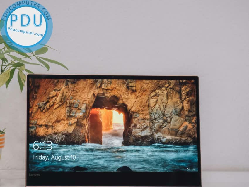 Laptop Lenovo Yoga 920 /i7 -8550U/ 16GB Ram/ 256GB SSD/ Card on/ FHD cảm ứng
