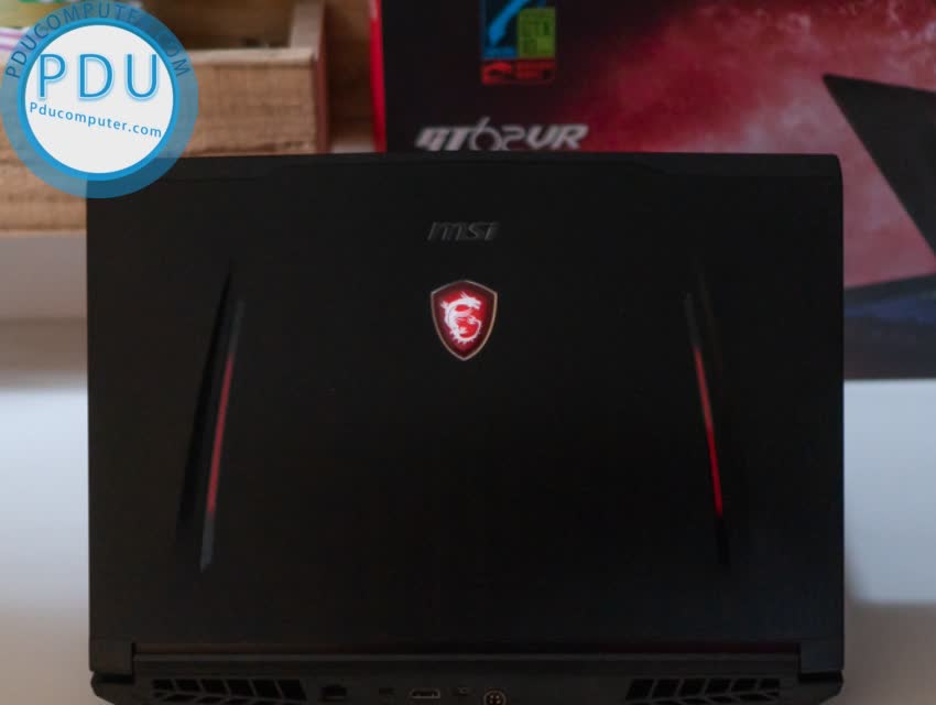 Laptop MSI GT62VR 7RD Dominator – i7-7700HQ – 8GB DDR4 – GTX 1060/6GB – SSD 256 + 1TB – 15.6″ FHD IPS