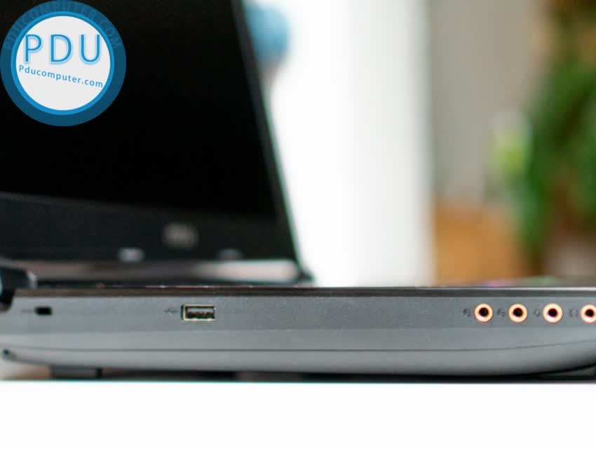 Laptop MSI GT62VR 7RD Dominator – i7-7700HQ – 8GB DDR4 – GTX 1060/6GB – SSD 256 + 1TB – 15.6″ FHD IPS