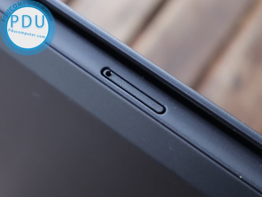 Lenovo ThinkPad X390 / Core i5 8265U / RAM 8GB / SSD M.2 256GB / FHD (1920 x 1080) 13.3 inch