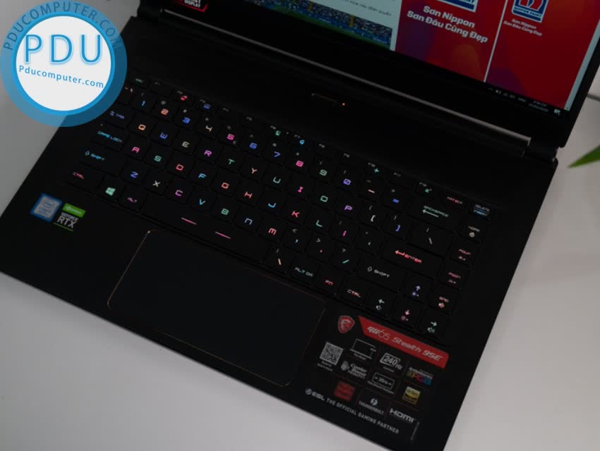 MSI GS65 STEALTH 9SE RTX2060 6GB INTEL CORE I7 9750H| RAM 16GB| SSD NVME 1T| 15.6″ IPS| 240HZ PERKEY RGB WIN 10