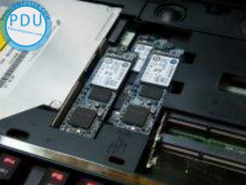 MSI GT80S Titan Core i7-6820HK | RAM 16GB | SSD M2 PCIE 256GB & HDD 1TB | Full HD | VGA 6GB NVIDIA GeForce GTX 970M