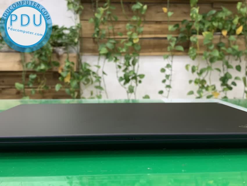 [NEW SEAL] Lenovo Thinkpad T490S 14 inch / Core i5 8265U / RAM 8GB / SSD 256GB / 14″ FHD