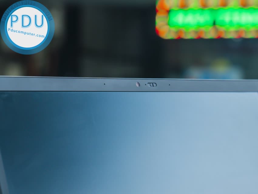 ThinkPad P1 (gen2) i7 9850H / RAM 16GB / SSD 512GB / Quadro T1000 15.6 Full HD