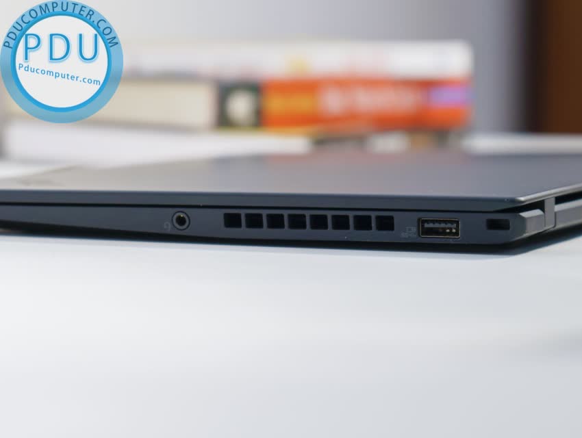 Thinkpad X1 Carbon Gen 6 | I7 – 8550U | Ram 16GB | SSD 512GB | 14″ Full HD | Card on