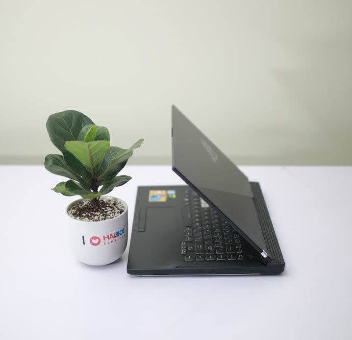 Laptop Asus Gaming ROG Strix G531GT-HN554T (i7 9750H/8GB RAM/512GB SSD/15.6 FHD 144hz/GTX 1650 4Gb/Win10/Đen)