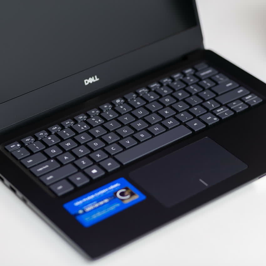 Laptop Dell Vostro 5490 (70197464) (i7 10510U/8GB RAM/512GB SSD/MX250 2GB/14 inch FHD/FP/Win 10/Xám)