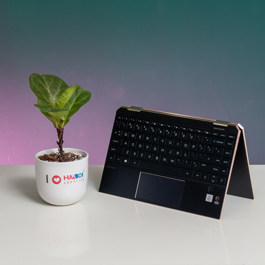 Laptop HP Spectre x360 Convertible 13-aw0181TU (8YQ35PA) (i7 1065G7/16GB RAM/512GB SSD/13.3 inch UHD/FP/Win 10)