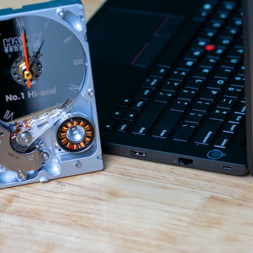 Laptop Lenovo Thinkpad E14 (20RA007CVA) (i5 10210U/8GB RAM/512GB SSD/14 FHD/Dos/Đen)