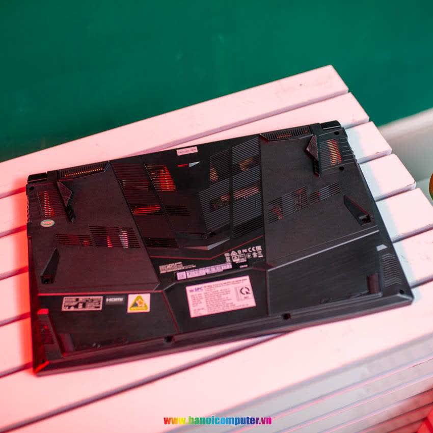 Laptop MSI Gaming GF75 Thin 10SCXR (038VN) (i7 10750H/ 8GB RAM/512GB SSD/GTX 1650 4G/17.3 inch FHD 120Hz/Win 10)