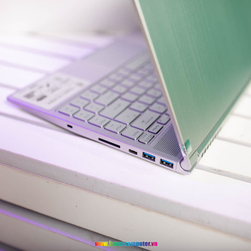 Laptop MSI Modern 14 A10M (1053VN) (i5 10210U/4GB RAM/256GB SSD/14.0 inch FHD IPS/Win10/Bạc)