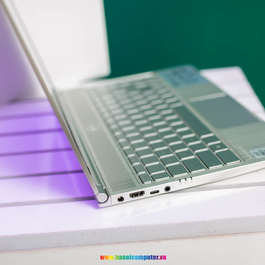 Laptop MSI Modern 14 A10M (1053VN) (i5 10210U/4GB RAM/256GB SSD/14.0 inch FHD IPS/Win10/Bạc)