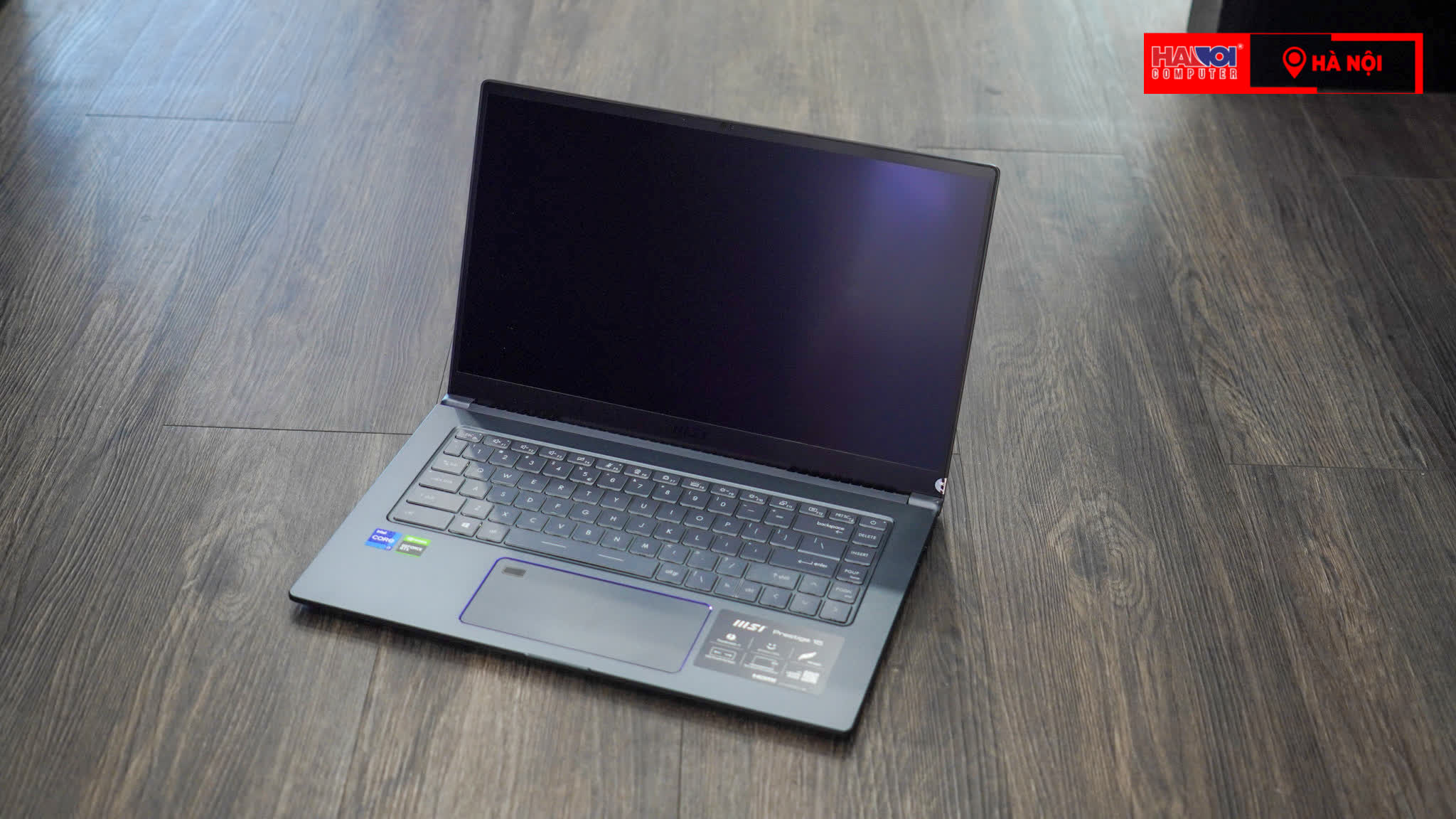 Laptop MSI Prestige 15 A11SCX (210VN) (i7 1185G7/32GB/1TB SSD/1650 Max Q/15.6UHD 4K/Win10/Xám)