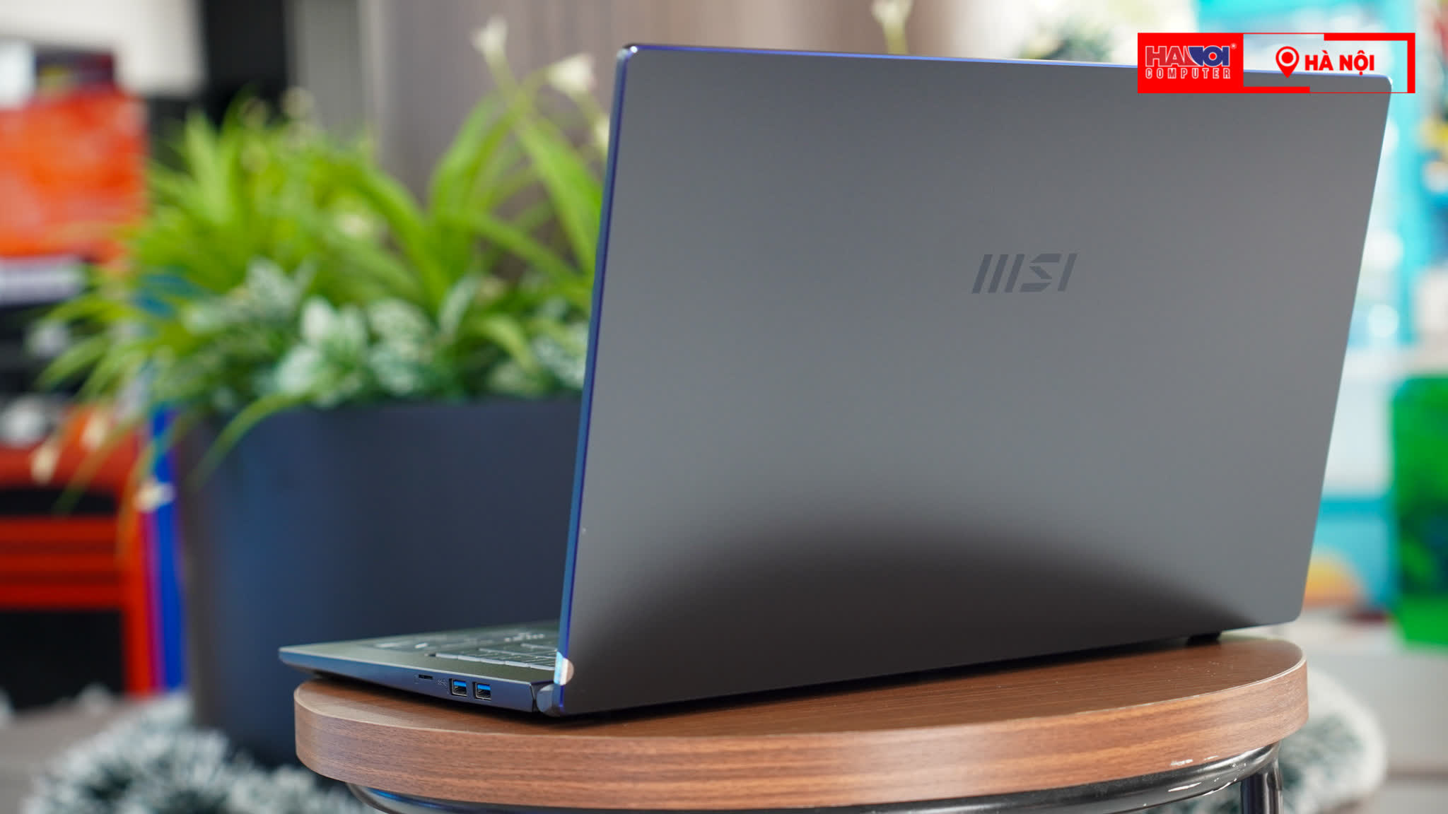 Laptop MSI Prestige 15 A11SCX (210VN) (i7 1185G7/32GB/1TB SSD/1650 Max Q/15.6UHD 4K/Win10/Xám)