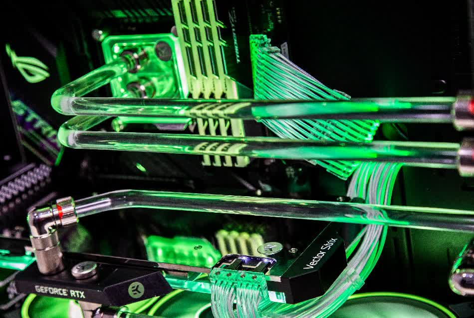 PC ENTHUSIAST GAMING PLATINUM 03 (i9 10900K/Z490/32GB RAM/500GB SSD/RTX 2080 SUPER/850W/WATERCOOLING EK/RGB)