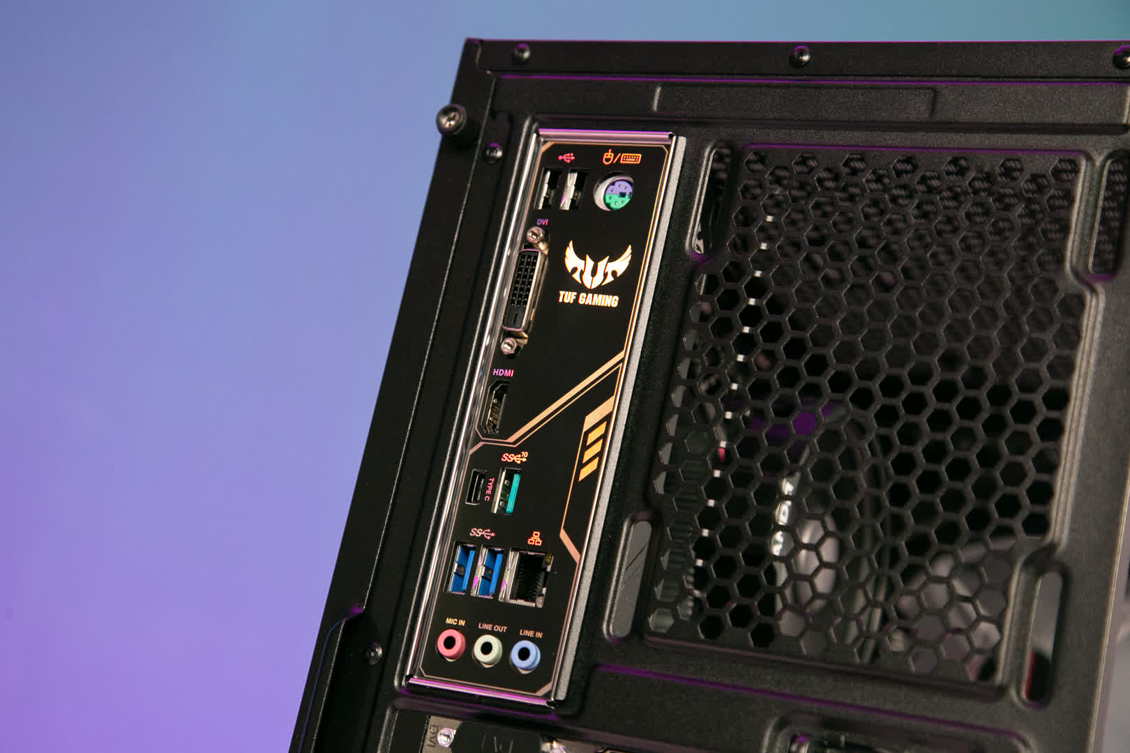 PC GAMING SHARK 021 (R5 3600/B450/16GB RAM/240GB SSD/GTX 1660 SUPER/550W/RGB)