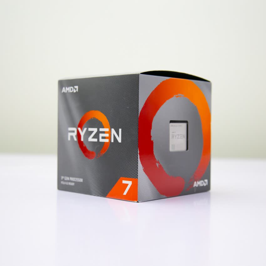 CPU AMD Ryzen 7 3800X (3.9GHz turbo up to 4.5GHz, 8 nhân 16 luồng, 32MB Cache, 105W) - Socket AMD AM4