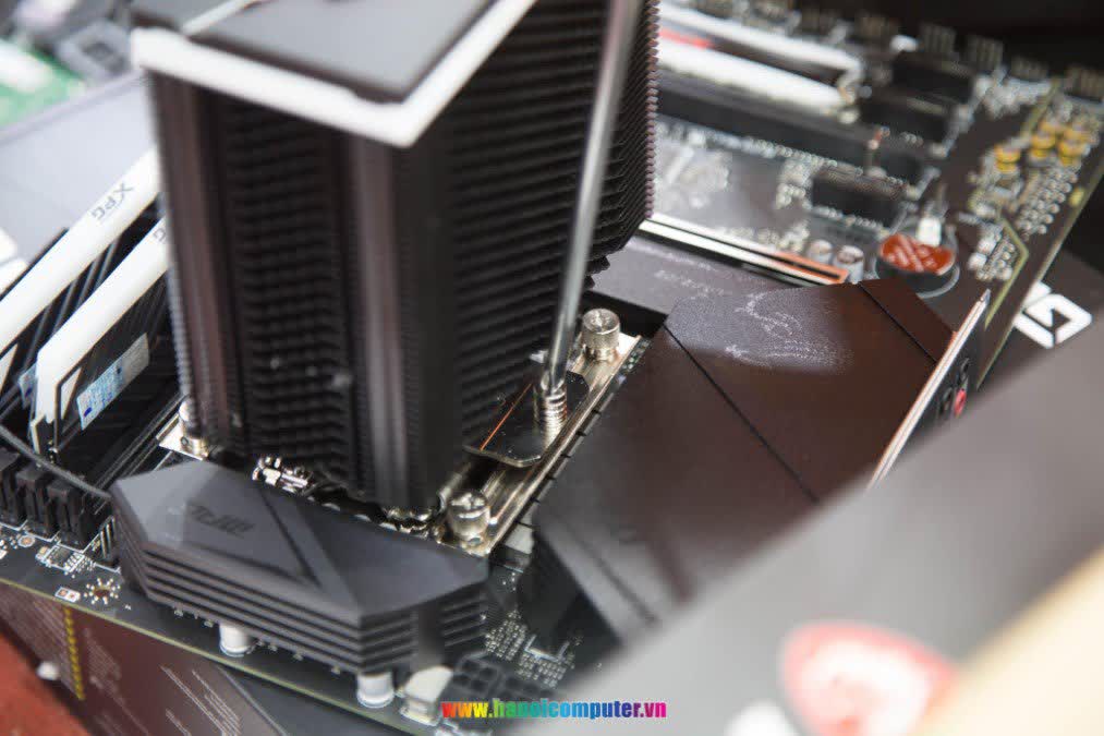 CPU Intel Core i7-10700K (3.8GHz turbo up to 5.1GHz, 8 nhân 16 luồng, 16MB Cache, 125W) - Socket Intel LGA 1200