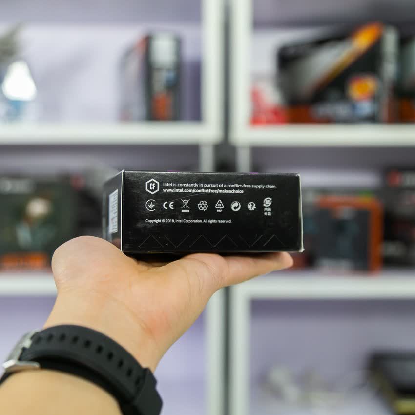 CPU Intel Core i9-10920X (3.5GHz turbo up to 4.6GHz, 12 nhân 24 luồng, 19.25MB Cache, 165W) - Socket Intel LGA 2066