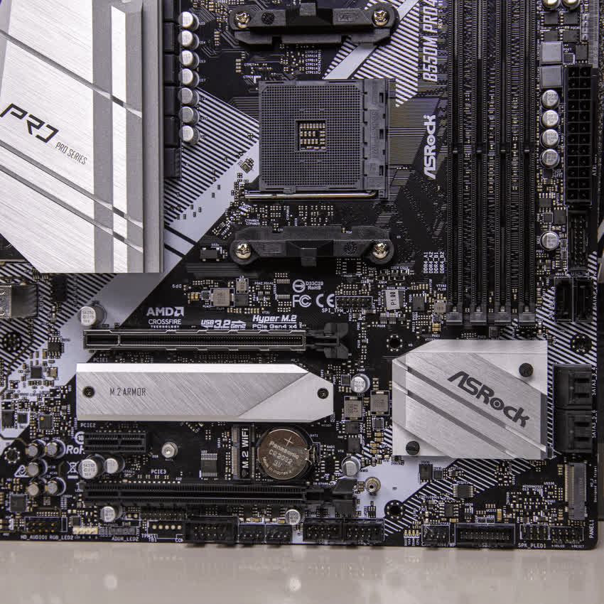 Mainboard ASROCK B550M PRO4 (AMD B550, Socket AM4, m-ATX, 4 khe RAM DDR4)