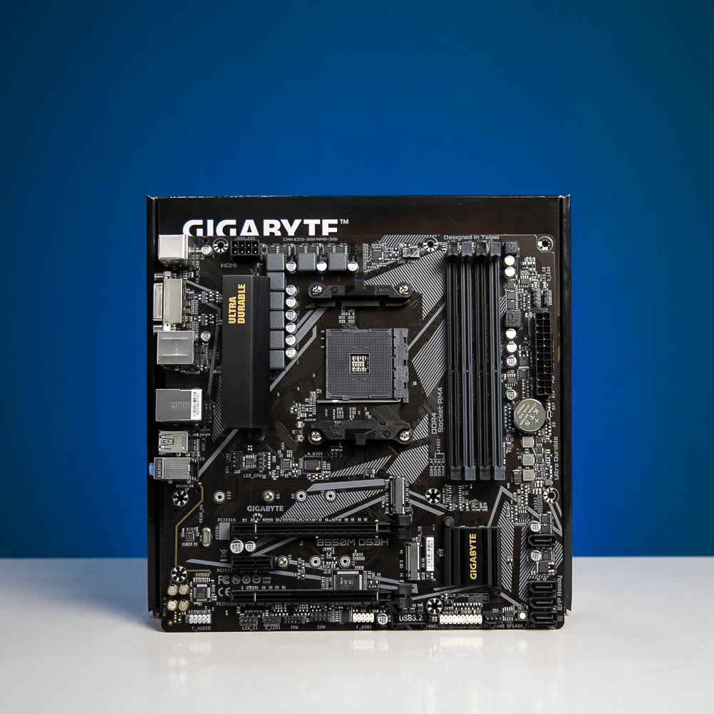 Mainboard Gigabyte B550M-DS3H (AMD B550, Socket AM4, m-ATX, 4 khe RAM DDR4)
