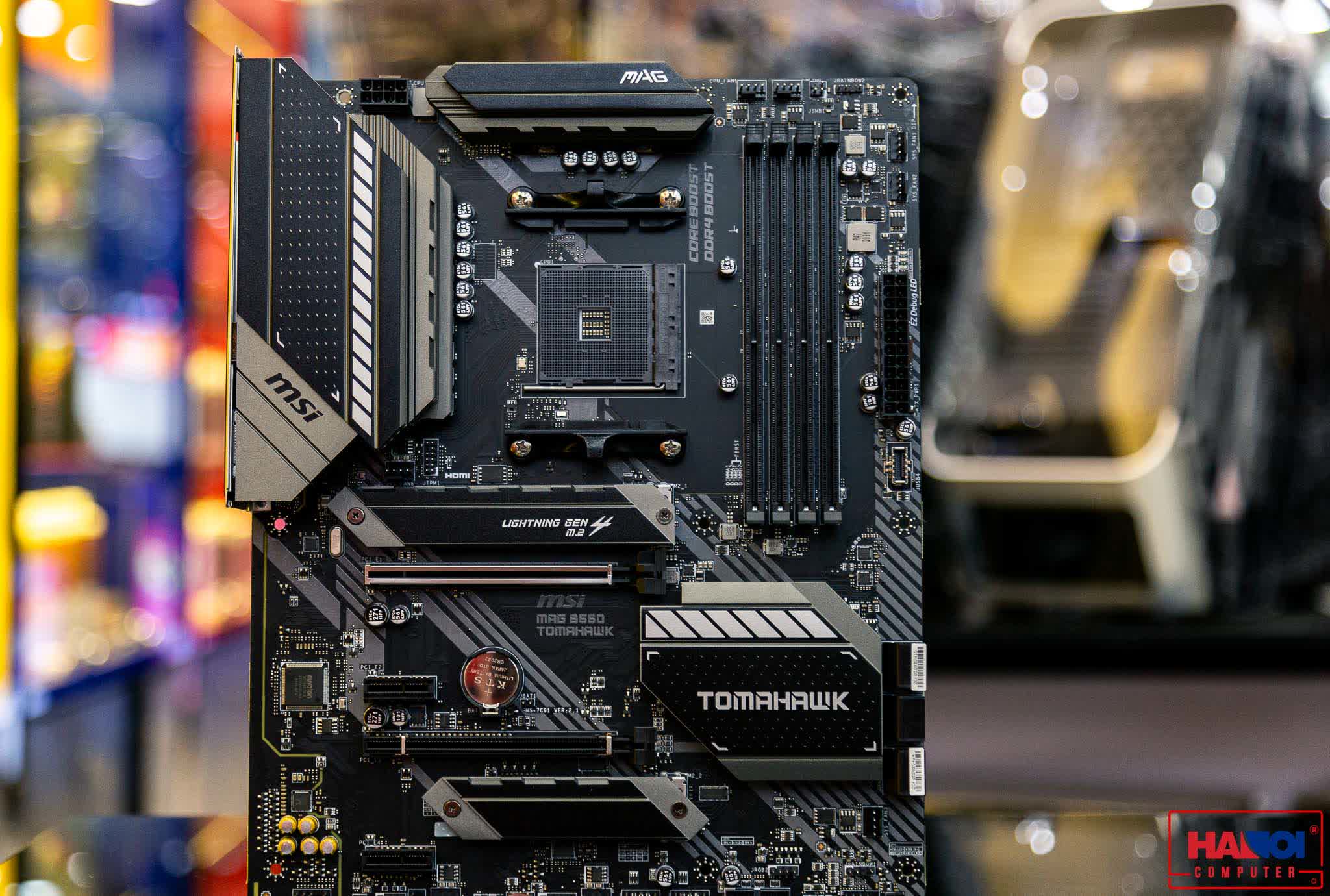 Mainboard MSI MAG B550 TOMAHAWK (AMD B550, Socket AM4, ATX, 4 khe RAM DDR4)